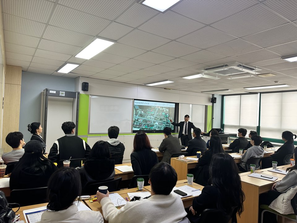 KakaoTalk_20250310_123413119_02.jpg