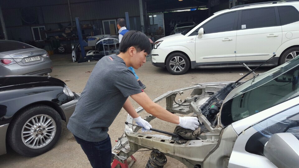 강명훈 하나공업사2.jpg