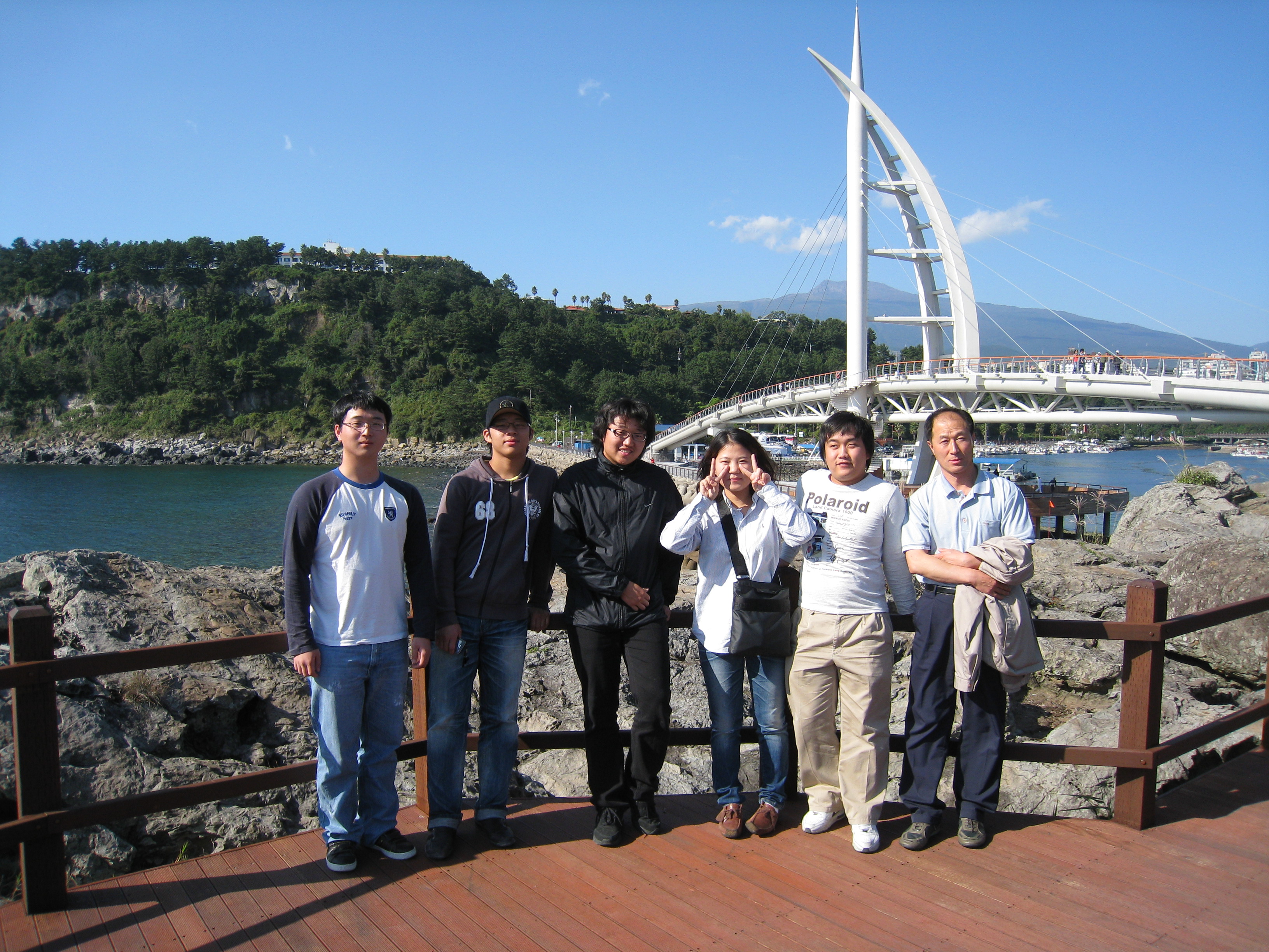 제주 서귀포 연신교에서.jpg